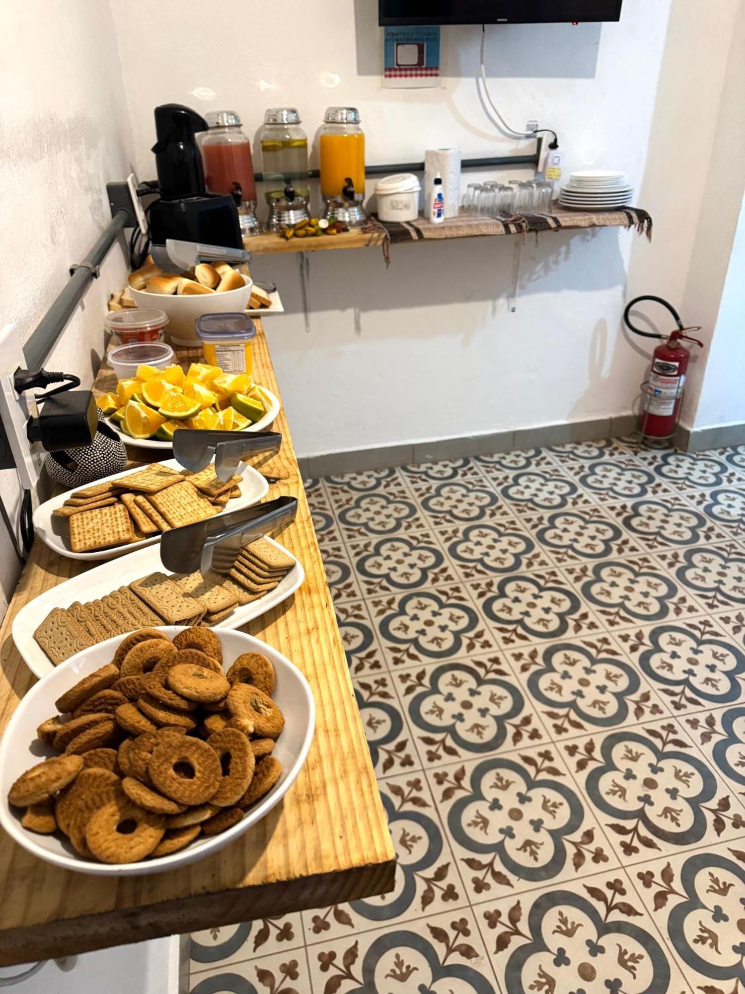 Pinheiros Hostel & Food Сан-Пауло Экстерьер фото